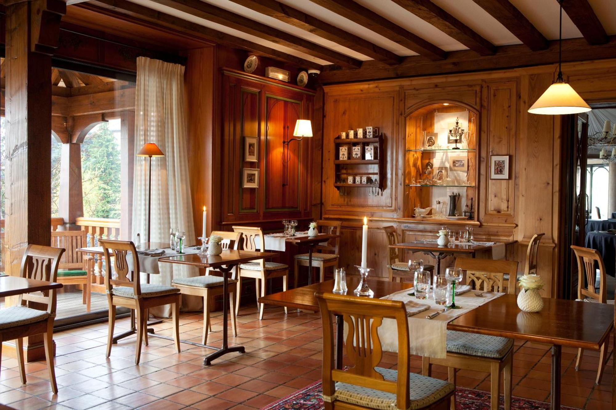 Logis Hotel Le Parc & Spa Saint-Hippolyte  Exterior photo